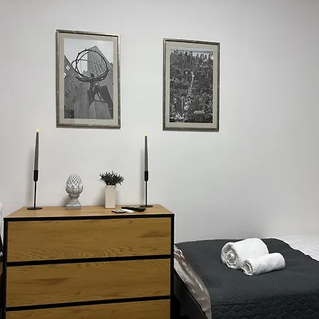 Apartsy 31